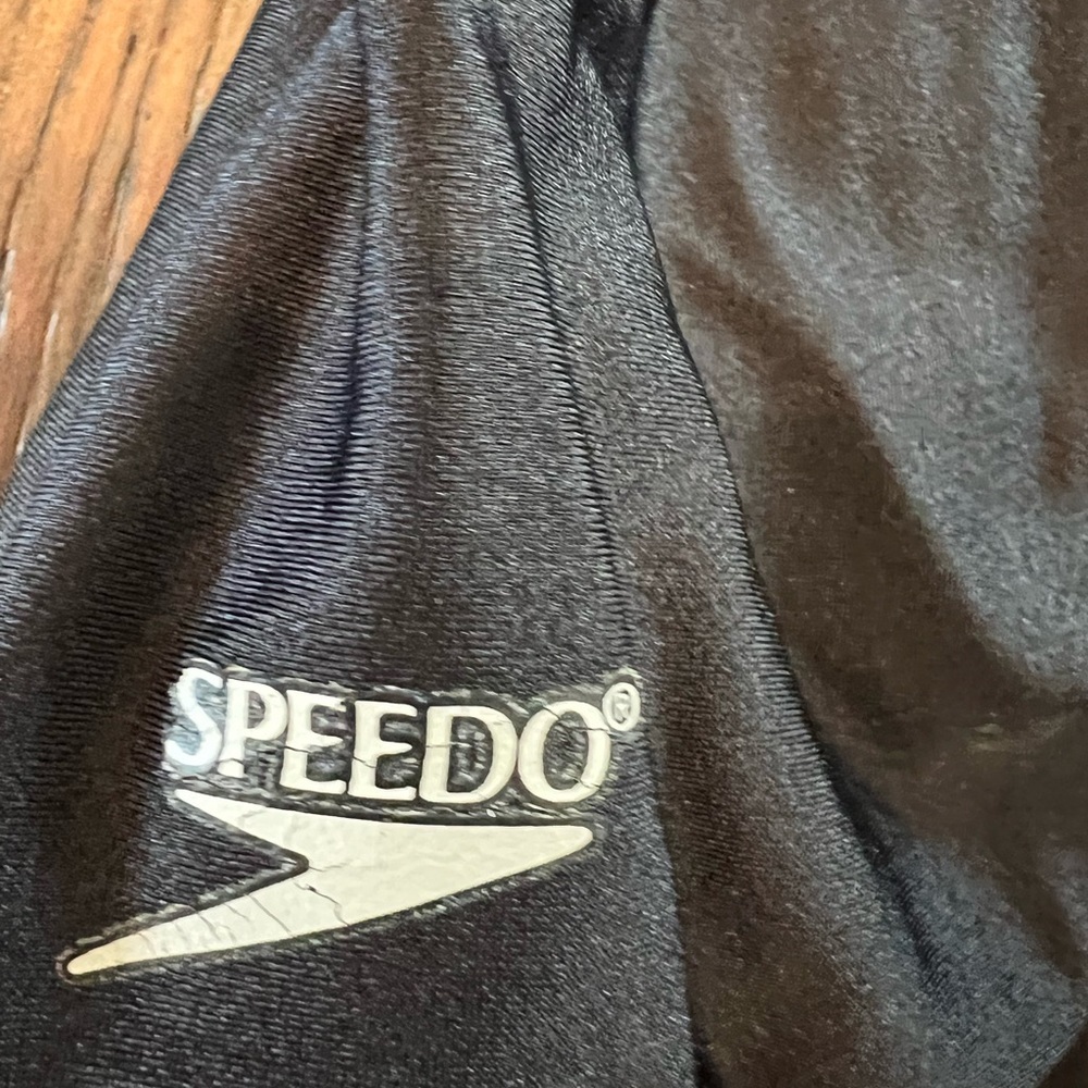 Speedo one piece - Picture 3 of 3